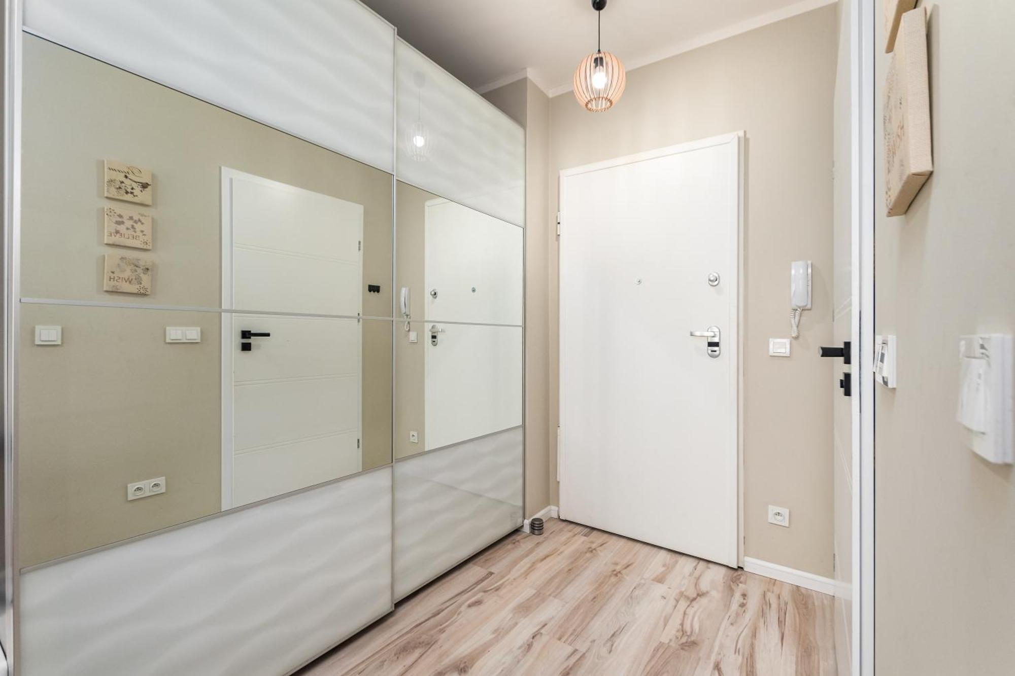 Jana Kazimierza 35 By Homeprime Warszawa Exteriör bild